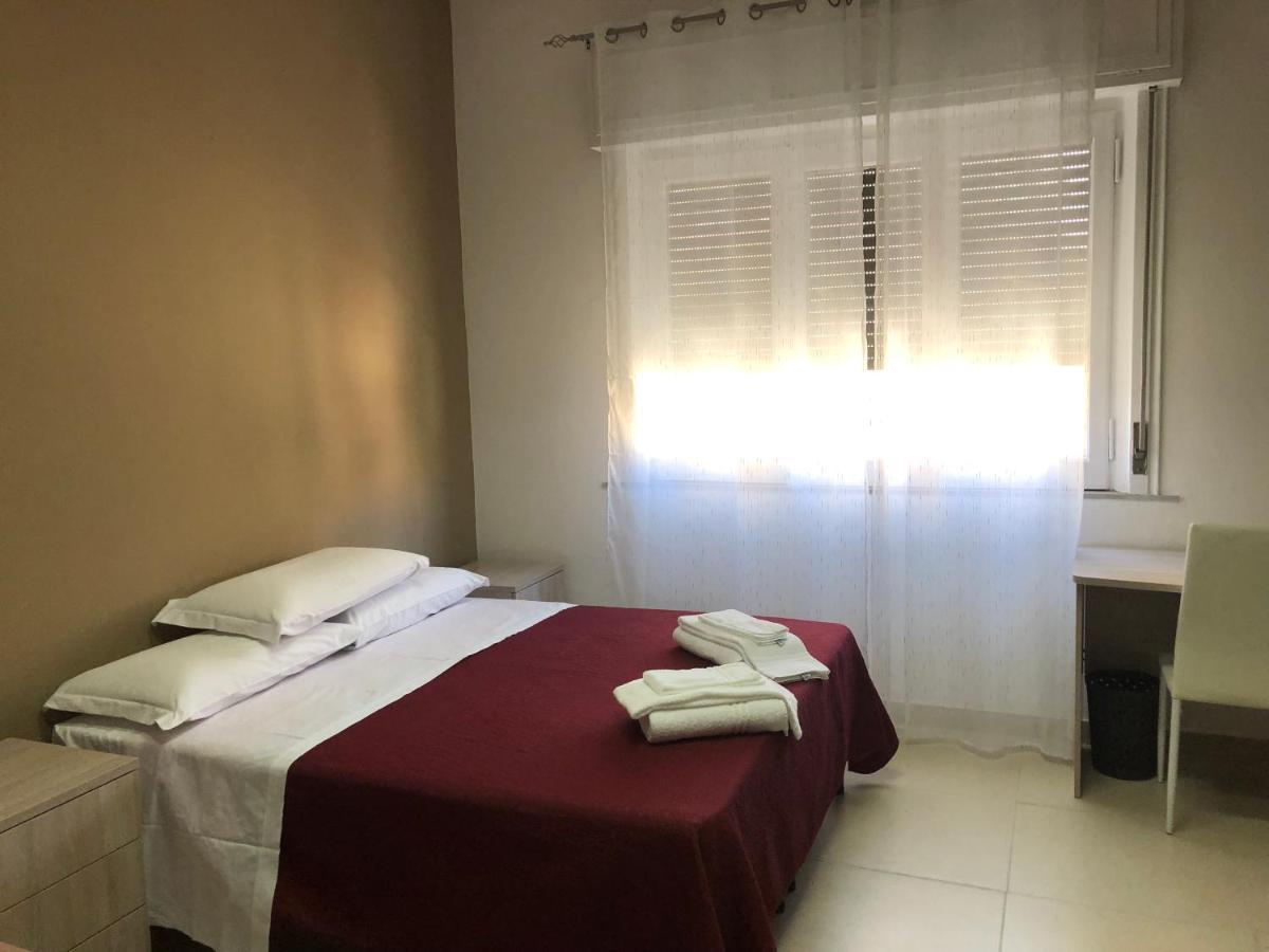 Deluxe Room,1047052987:JPEG